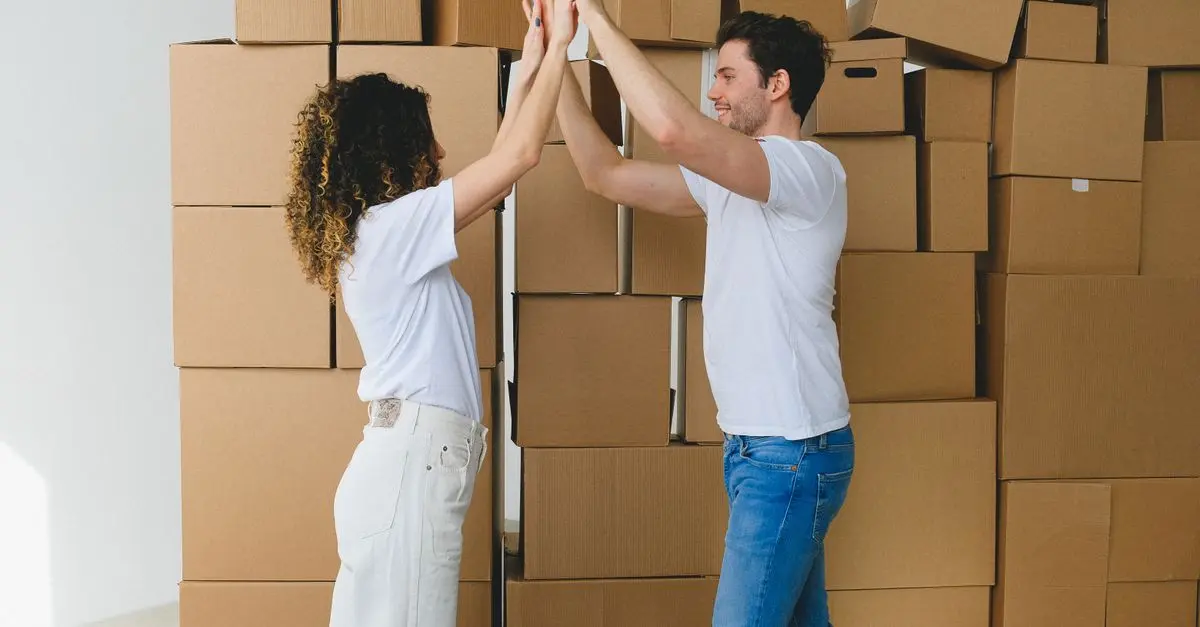 Comment bien s'entendre avec ses voisins dans un premier logement
